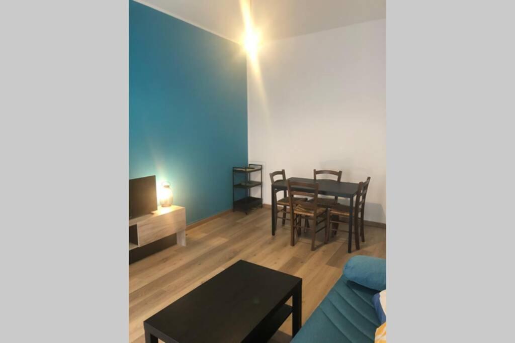 La Maison Bleue Sul Naviglio كورسيكو المظهر الخارجي الصورة